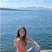 Soy maestra y cuando acabo mi jornada laboral doy clases particulares ya que enseñar es mi vocación